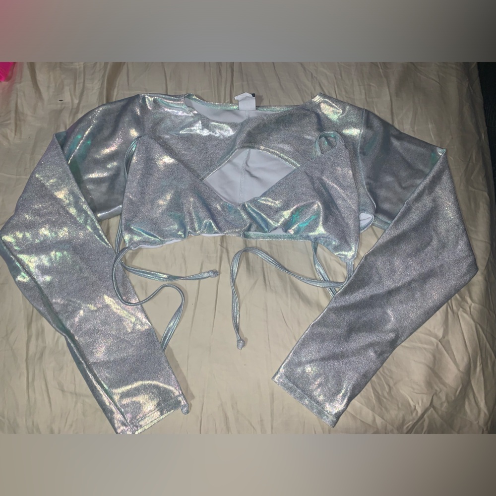 Freedom Rave wear sleeves and bralette set